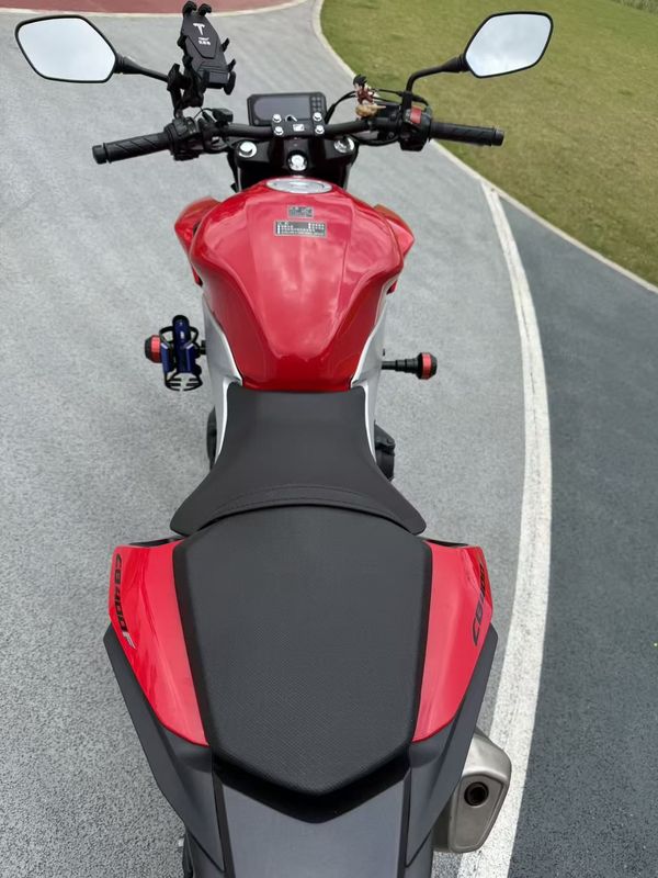 二手本田CB400F