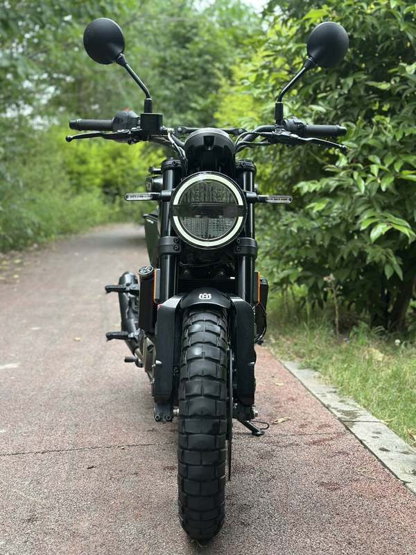 二手HUSQVARNA黑箭 401