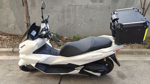 二手五羊本田PCX