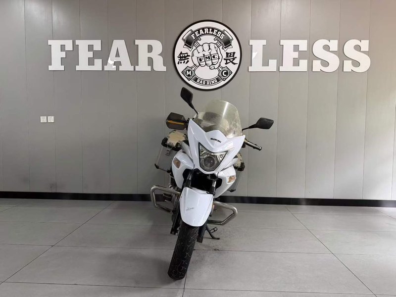 二手豪爵铃木骊驰 GW 250S