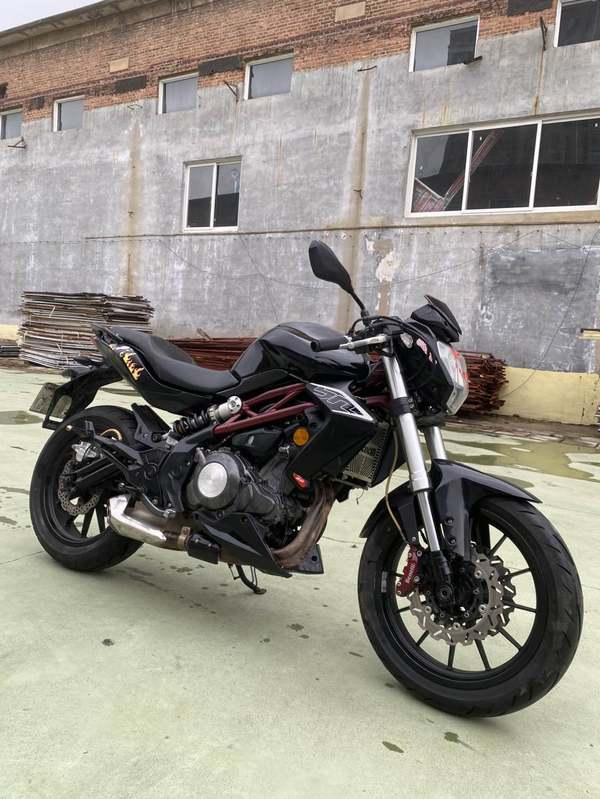 二手贝纳利蓝宝龙 BN302S