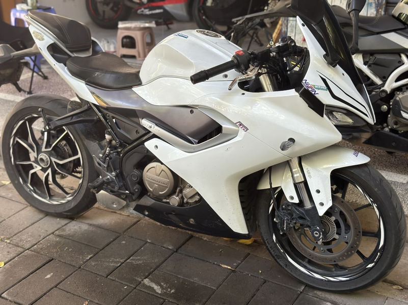 二手QJMOTOR赛250