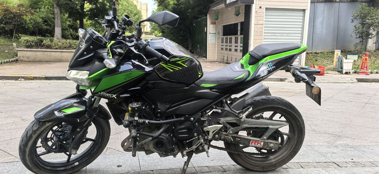 二手川崎Z400