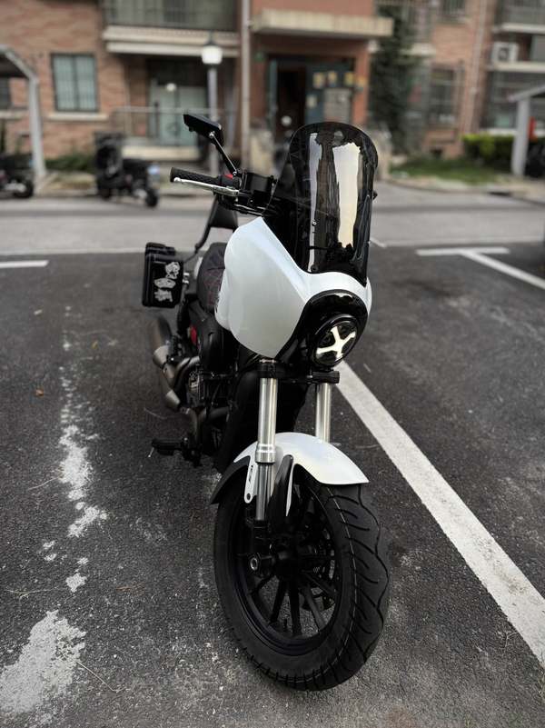 二手QJMOTOR闪300
