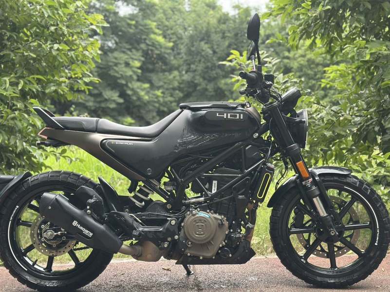 二手HUSQVARNA黑箭 401