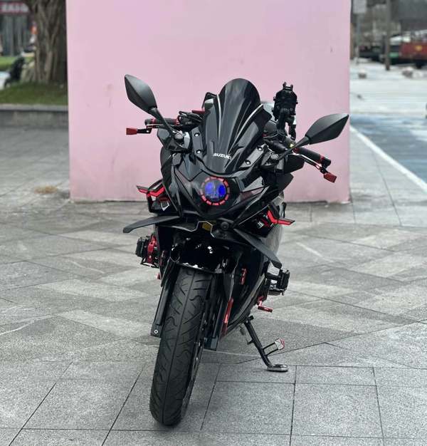 二手豪爵铃木GSX250R