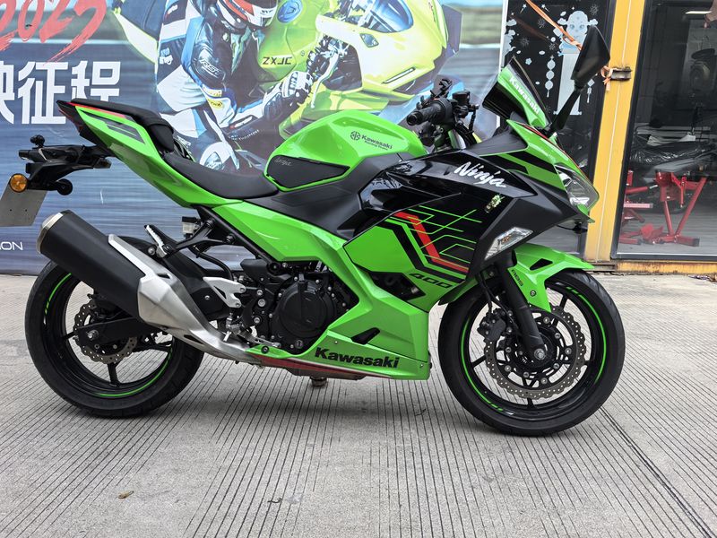 二手川崎Ninja 400