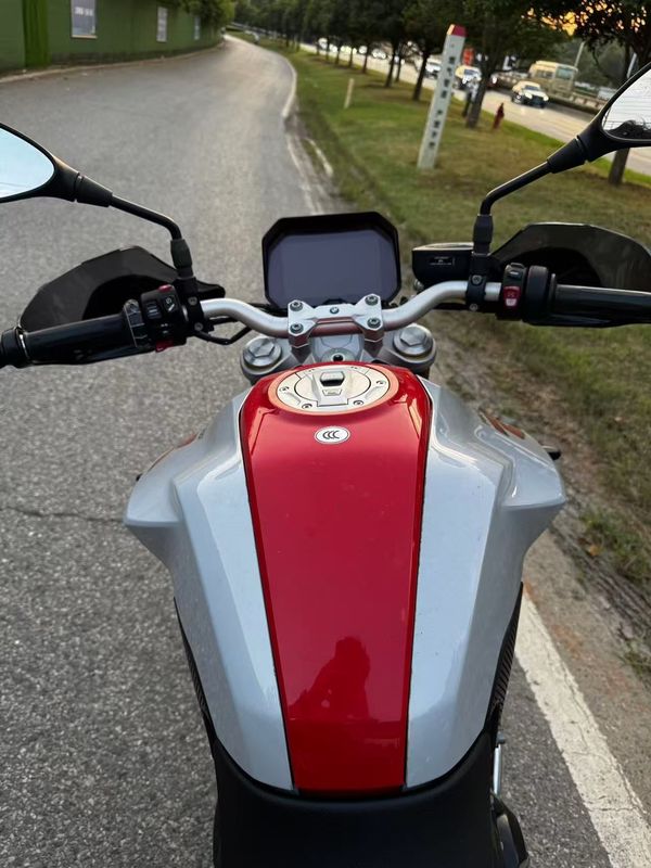 二手宝马F 900 R