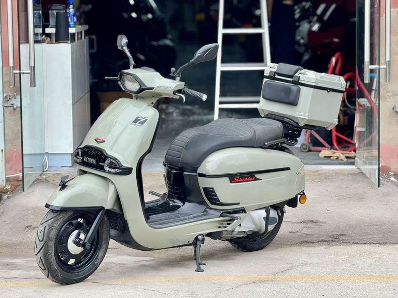 二手维多利亚Sixties 250Si