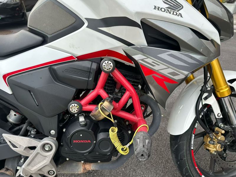 二手五羊本田CB190R 暴锋眼