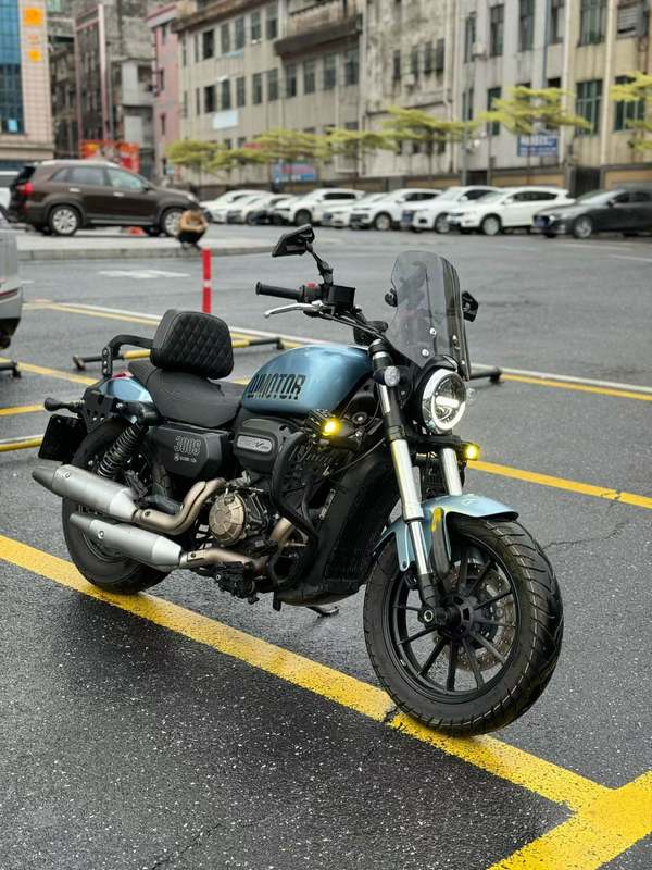二手QJMOTOR闪300