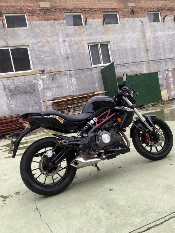 二手贝纳利蓝宝龙 BN302S
