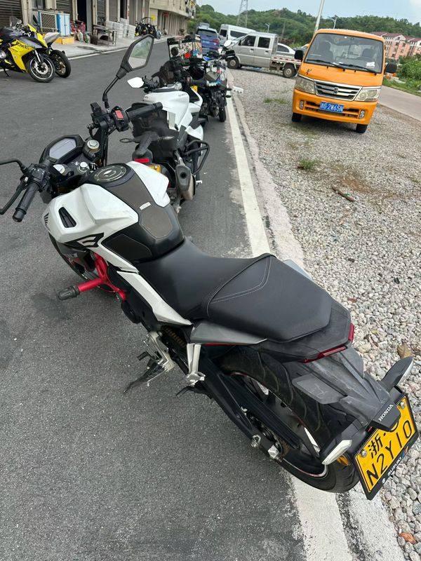 二手五羊本田CB190R 暴锋眼