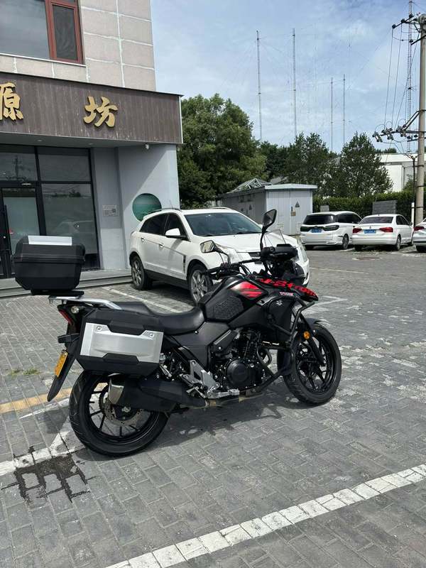 二手豪爵铃木DL250