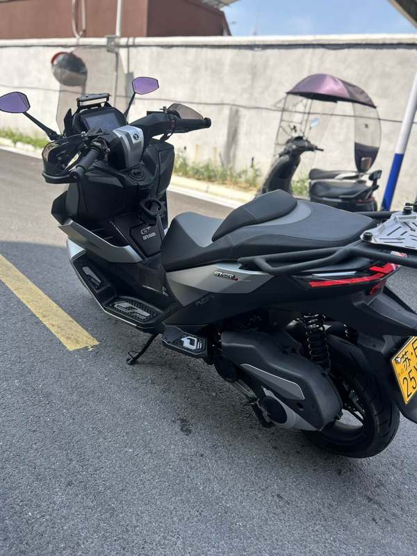 二手无极SR250GT