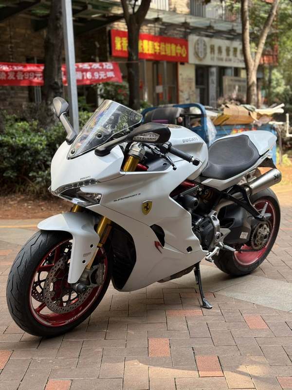 二手杜卡迪SuperSport