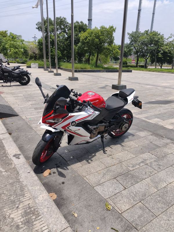 二手QJMOTOR赛400
