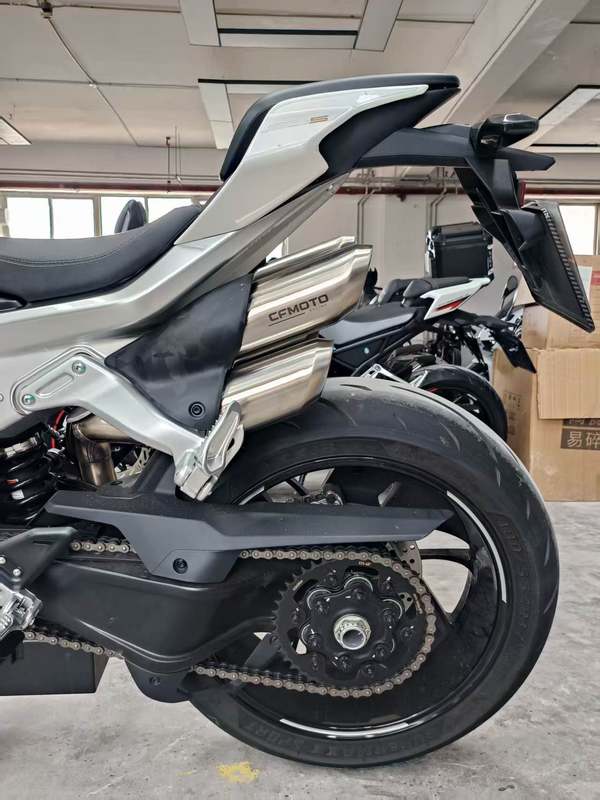 二手春风750SR-S