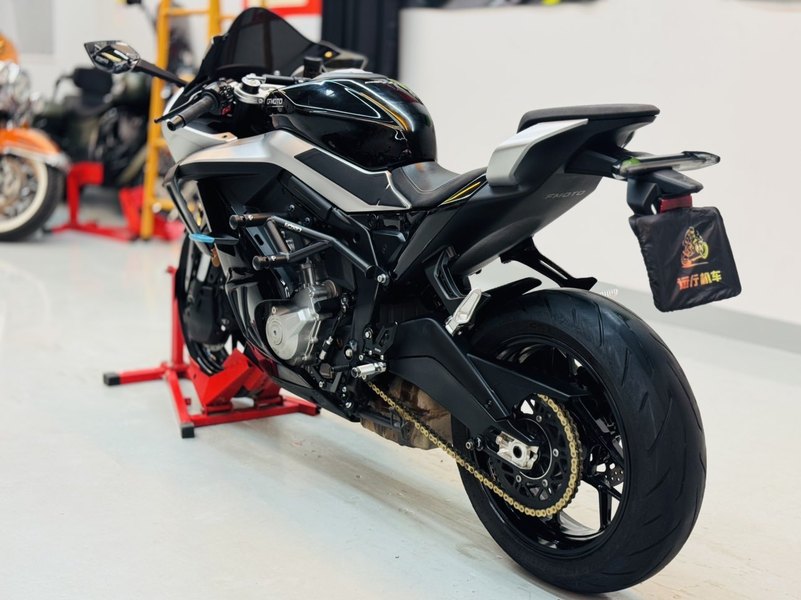 二手春风675SR-R