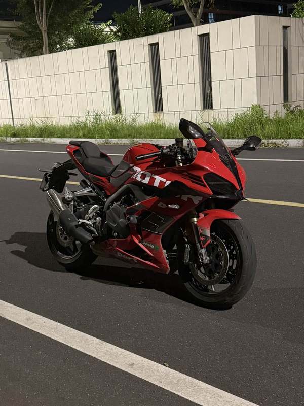 二手QJMOTOR赛800