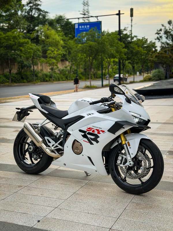 二手张雪机车500RR