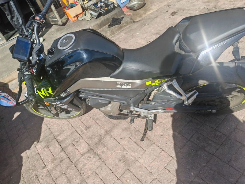 二手春风250NK
