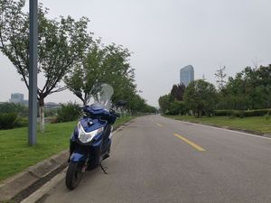 二手济南铃木优驿 UE125T