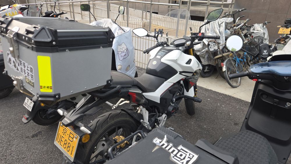 二手五羊本田CB190R 暴锋眼