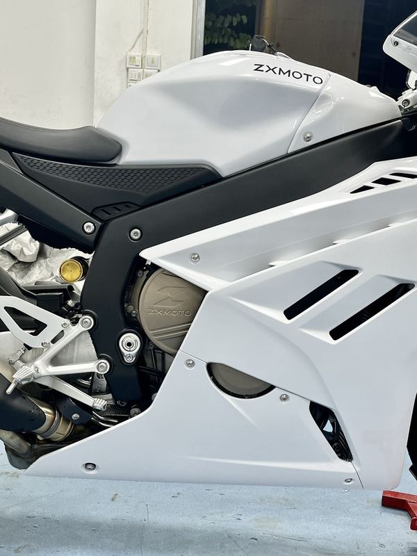 二手张雪机车820RR
