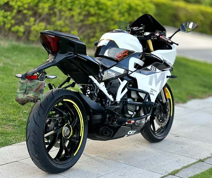 二手春风250SR