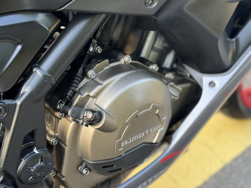 二手QJMOTOR赛400