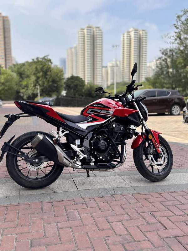 二手本田CB400F