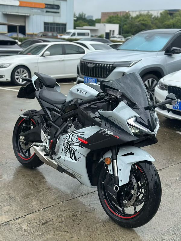 二手春风675SR-R