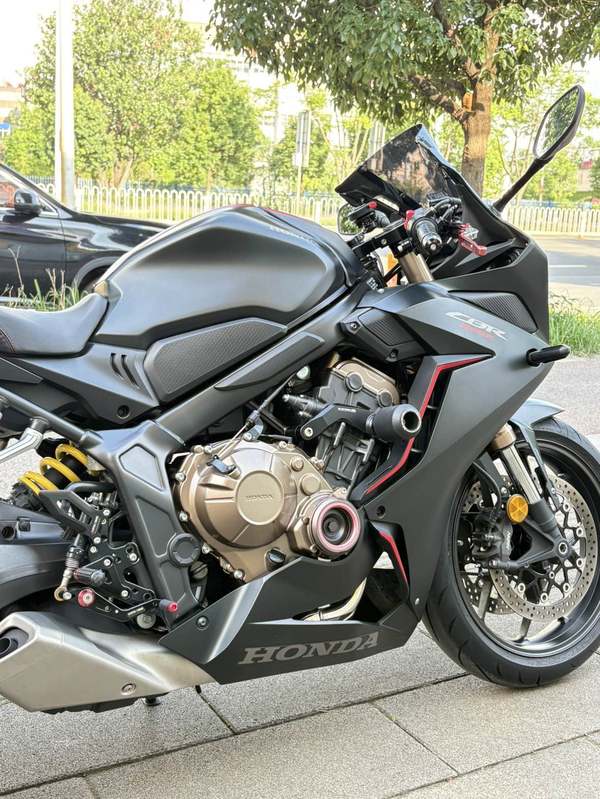 二手本田CBR650R