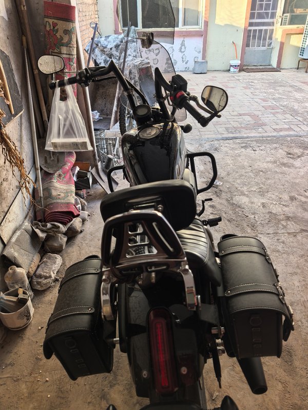 二手QJMOTOR闪300