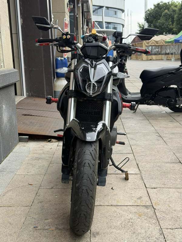 二手贝纳利蓝宝龙 BN302S