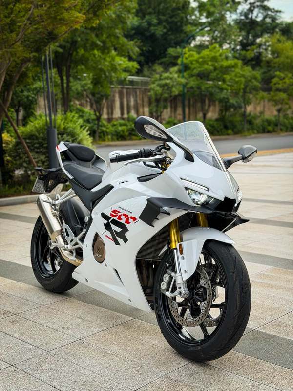 二手张雪机车500RR