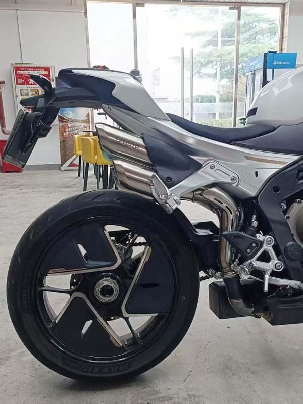 二手春风750SR-S