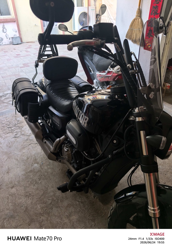 二手QJMOTOR闪300