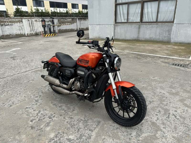 二手QJMOTOR闪300