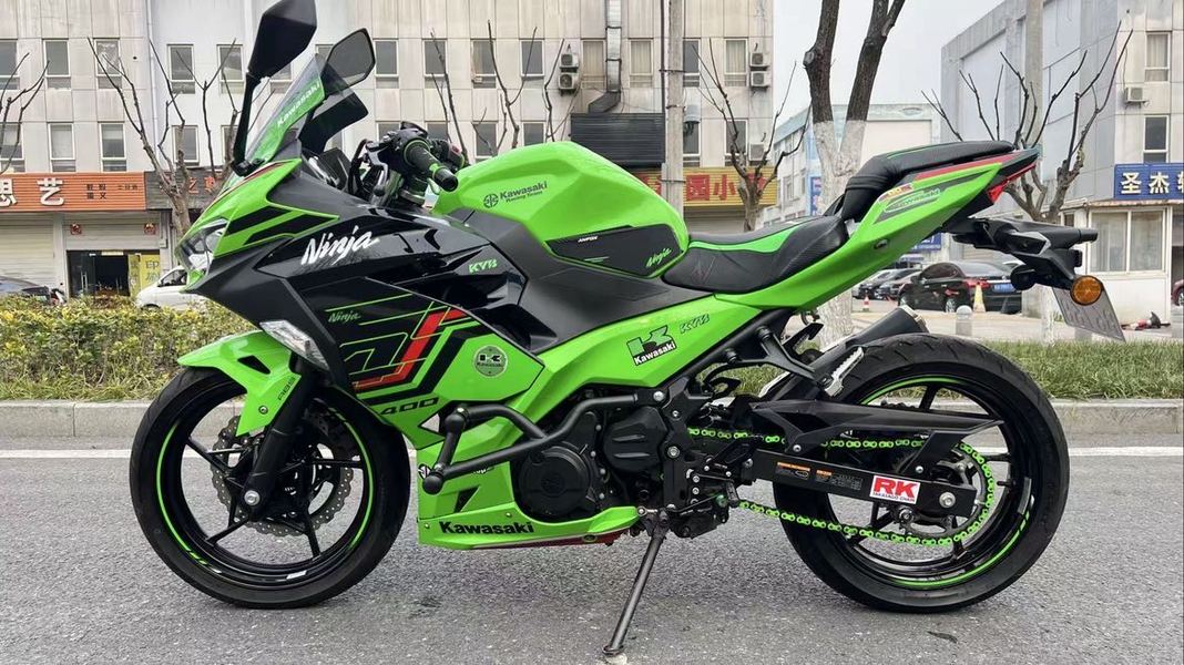 二手川崎Ninja 400