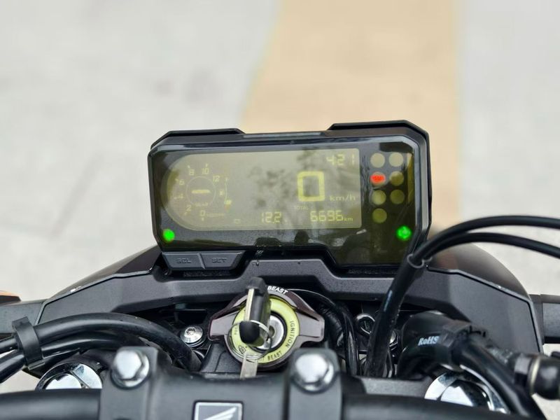 二手本田CB400F