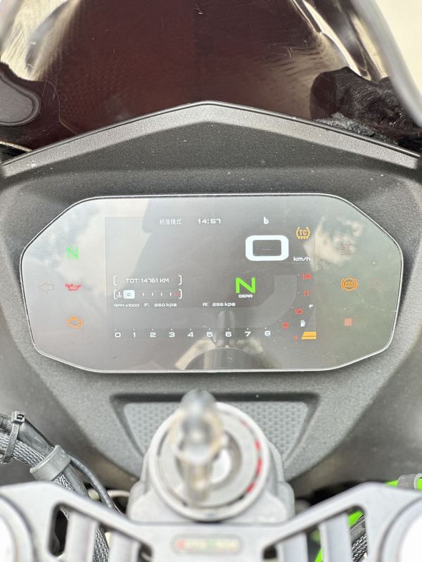 二手QJMOTOR赛800
