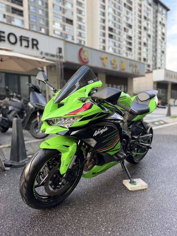 二手川崎ZX-4R