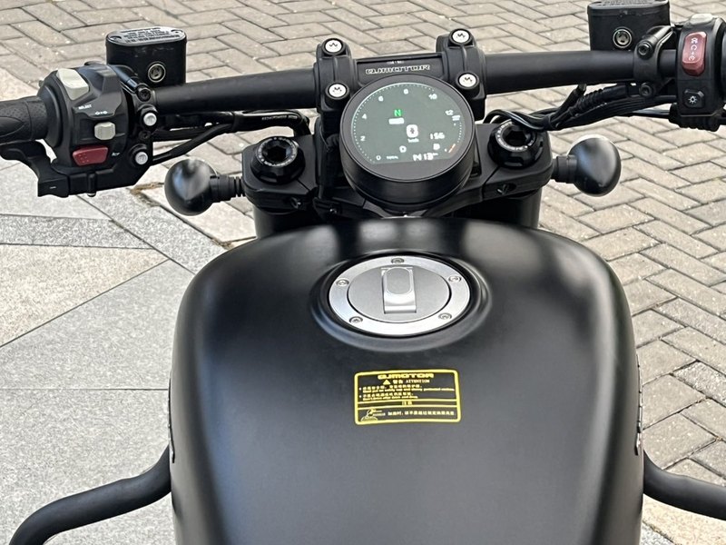 二手QJMOTOR闪250