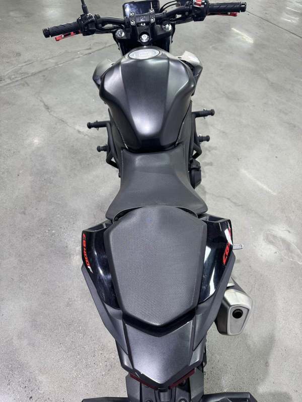 二手本田CB400F