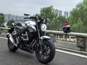 二手本田CB400F