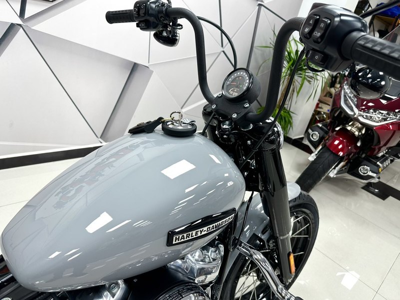 二手哈雷戴维森街霸 Street Bob