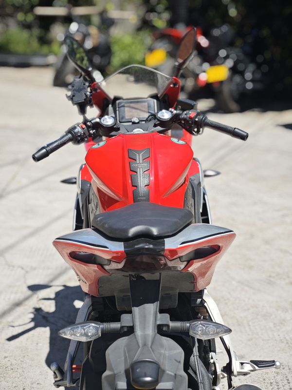 二手贝纳利龙卷风 Tornado 252R