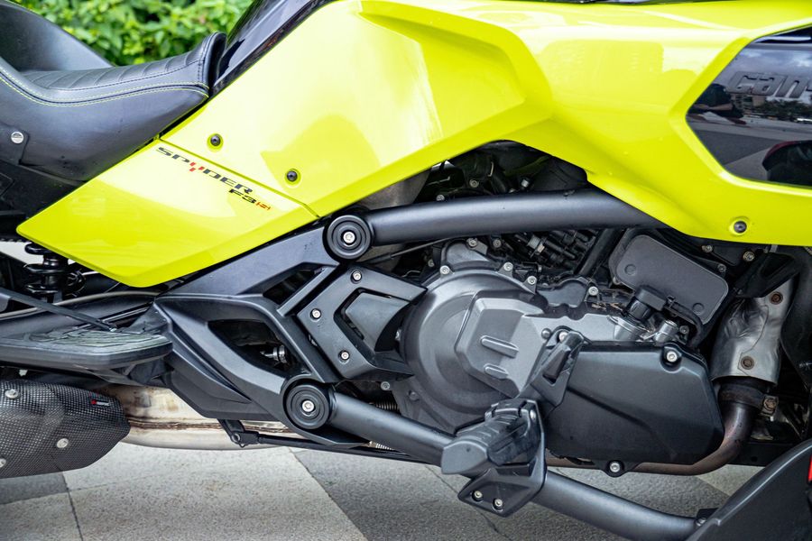 二手庞巴迪Spyder F3 